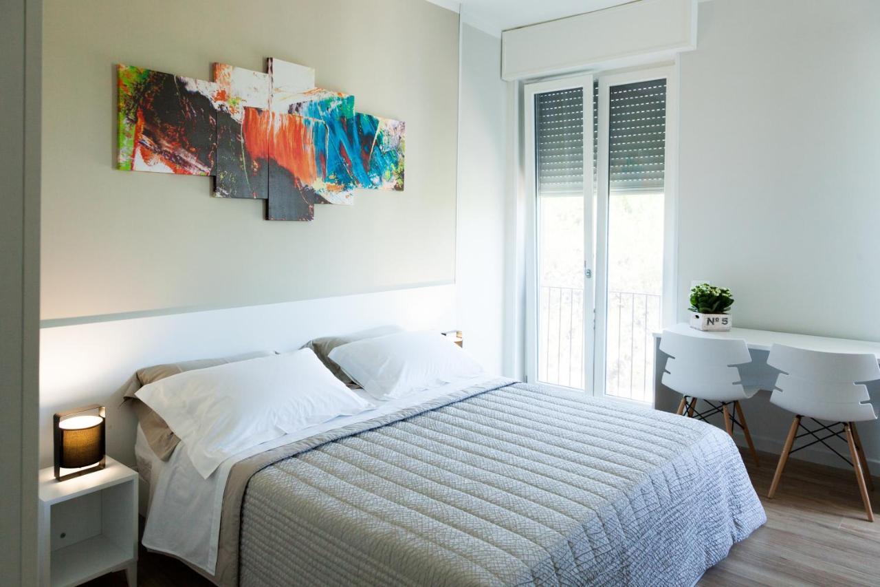 A Santa Rosa B&B レッチェ エクステリア 写真